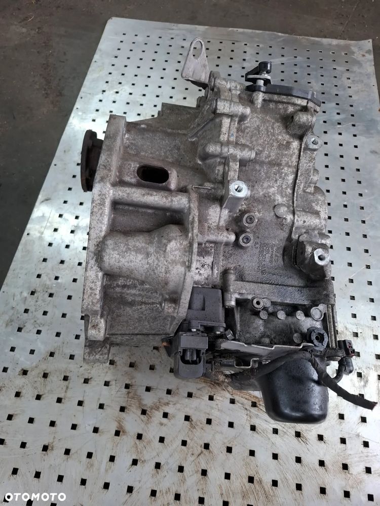 SKRZYNIA BIEGÓW AUTOMATYCZNA AUTOMAT DSG SKODA OCTAVIA III 1,6 TDI GOLF VII AUDI A3 8V QRK - 1