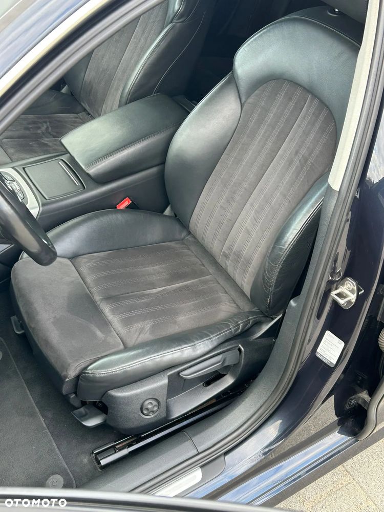 Audi A6 Avant 2.0 TDI Ultra S tronic - 8