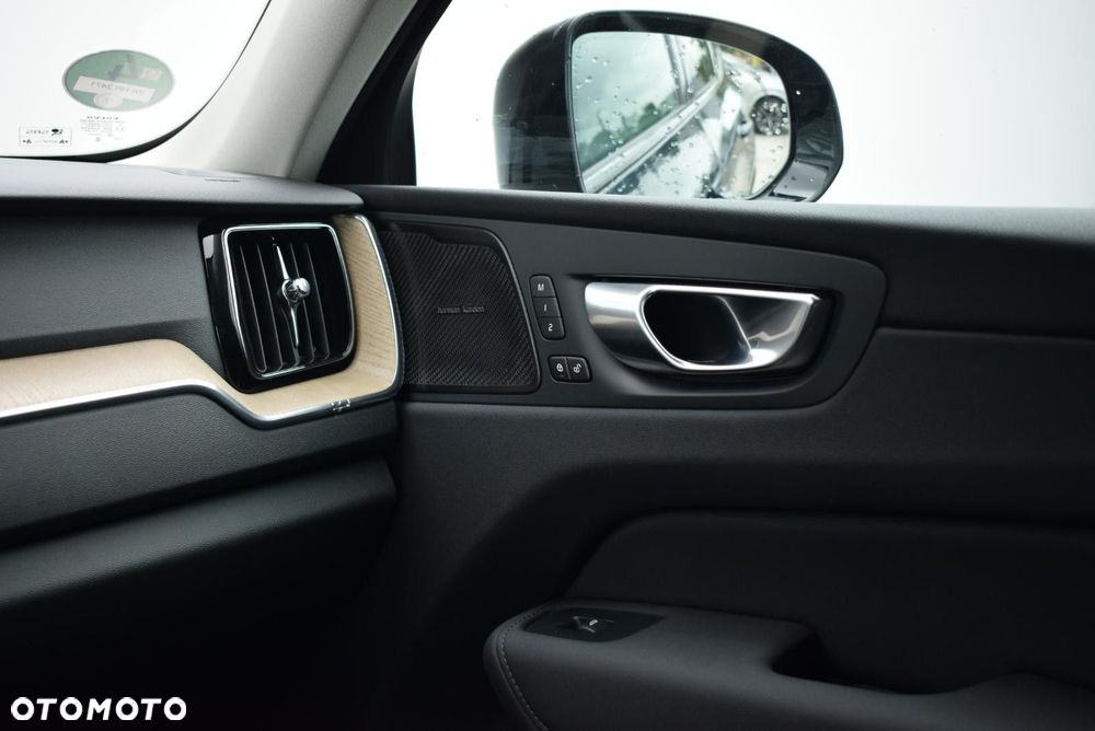 Volvo XC 60 - 18