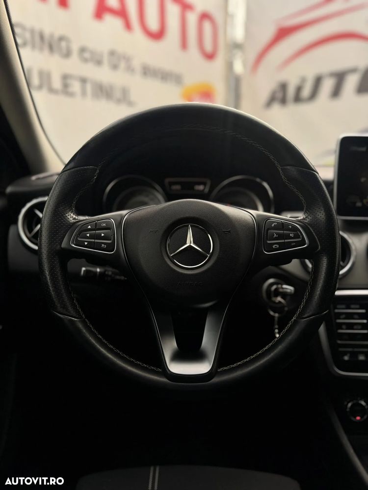 Mercedes-Benz GLA 200 (CDI) d 4Matic 7G-DCT - 32