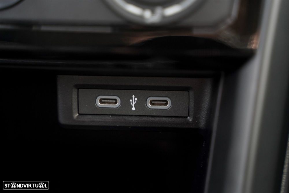 VW T-Cross 1.0 TSI BlackStyle - 25