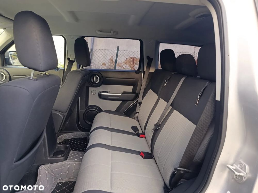 Dodge Nitro 3.7 V6 SLT 4WD - 15
