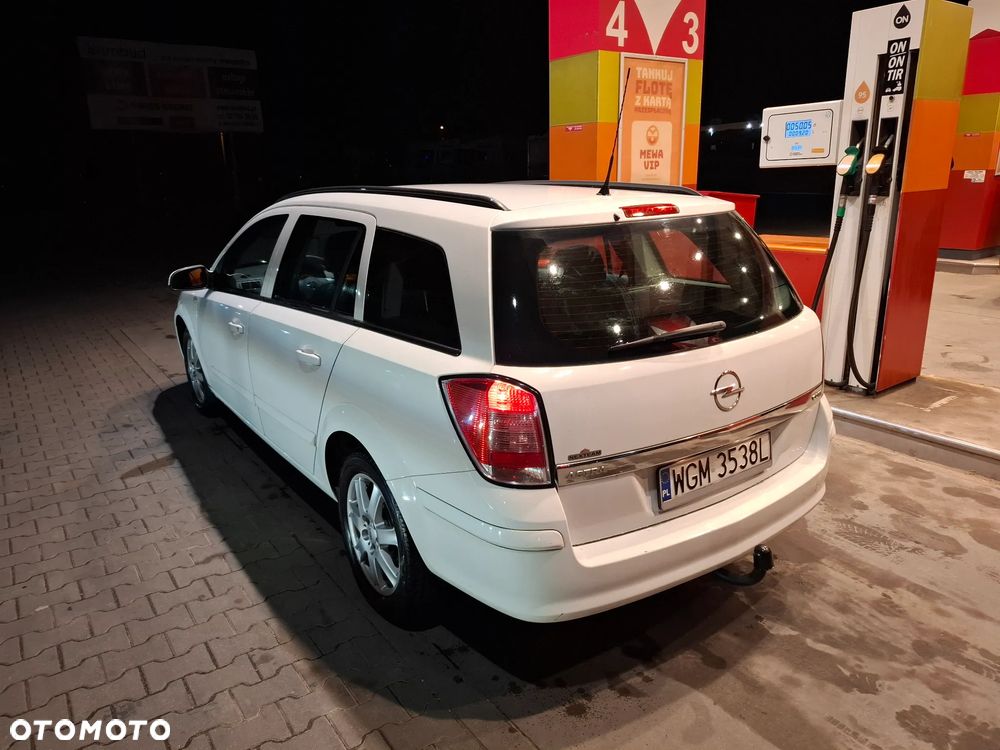 Opel Astra 1.3 CDTI - 3