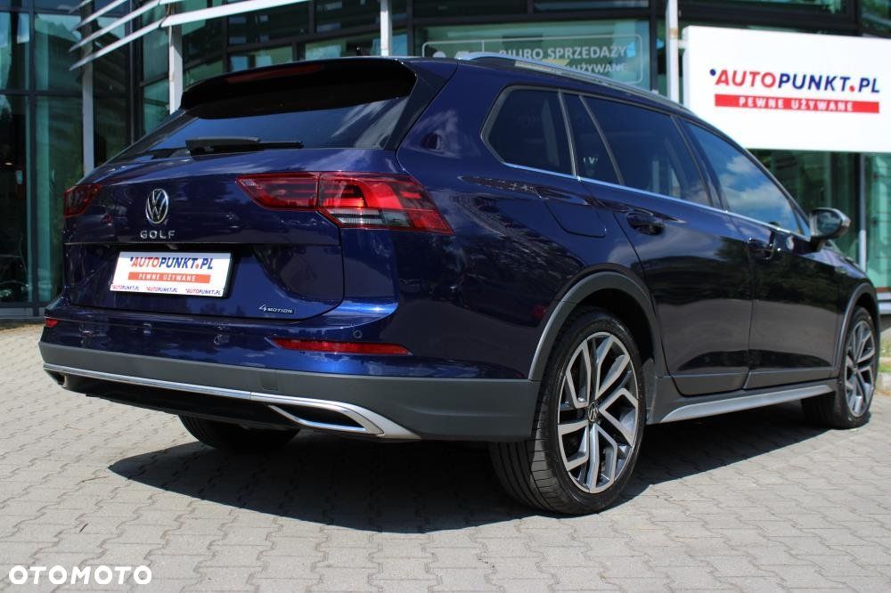 Volkswagen Golf - 5