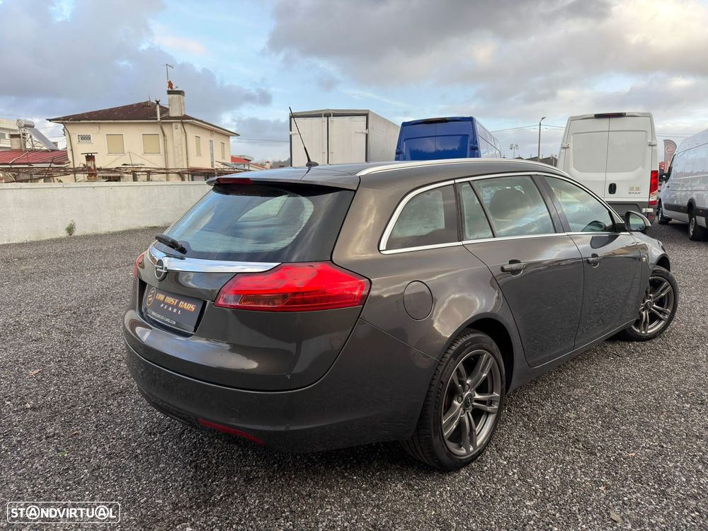Opel Insignia Sports Tourer 2.0 CDTi Cosmo - 3
