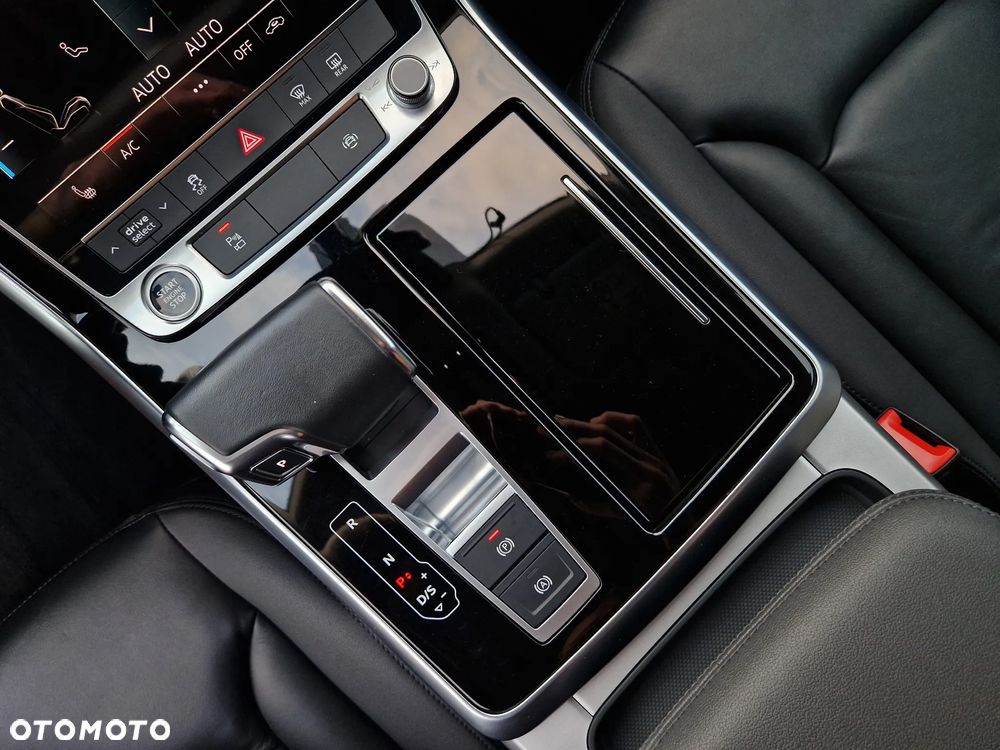 Audi Q8 50 TDI mHEV Quattro Tiptronic - 26