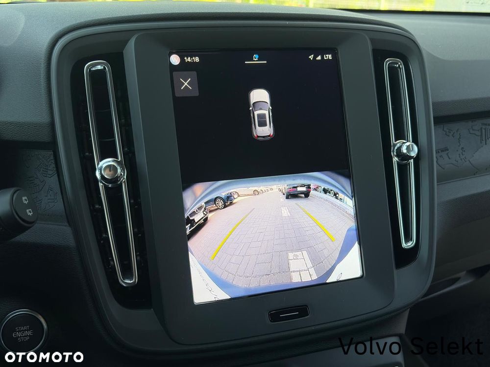 Volvo XC 40 - 31