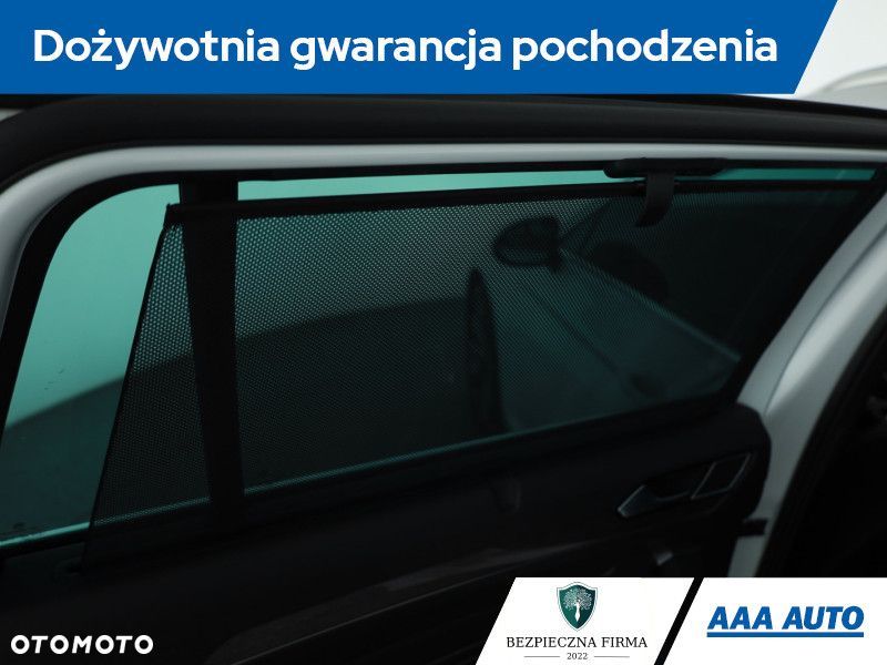 Volkswagen Passat Variant - 12