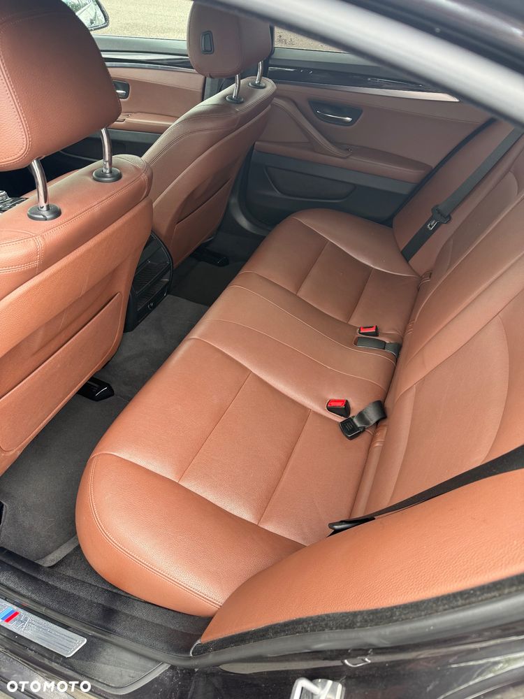 BMW Seria 5 520d - 13