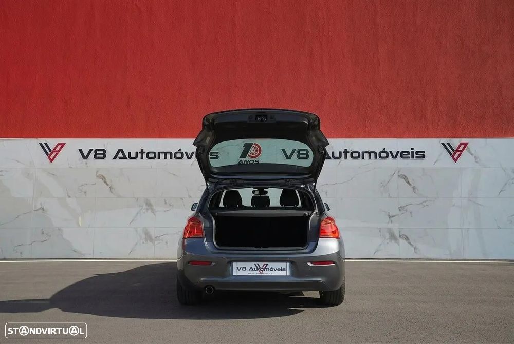 BMW 116 d Line Urban Auto - 18