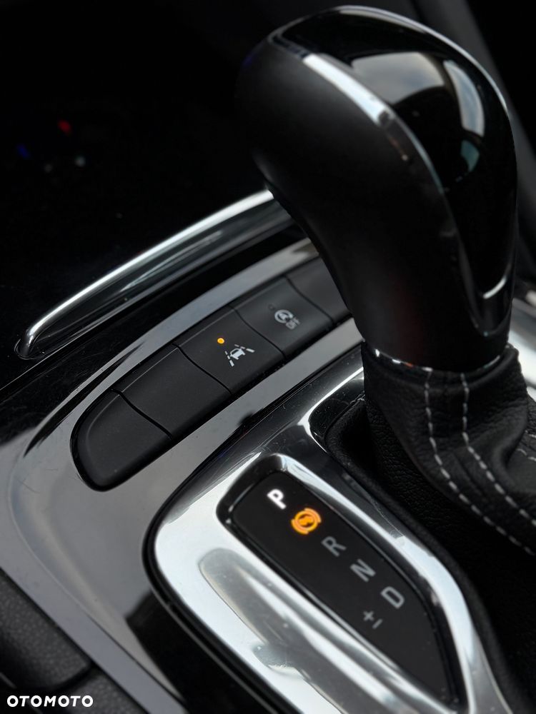 Opel Insignia 2.0 CDTI automatik Sport - 24