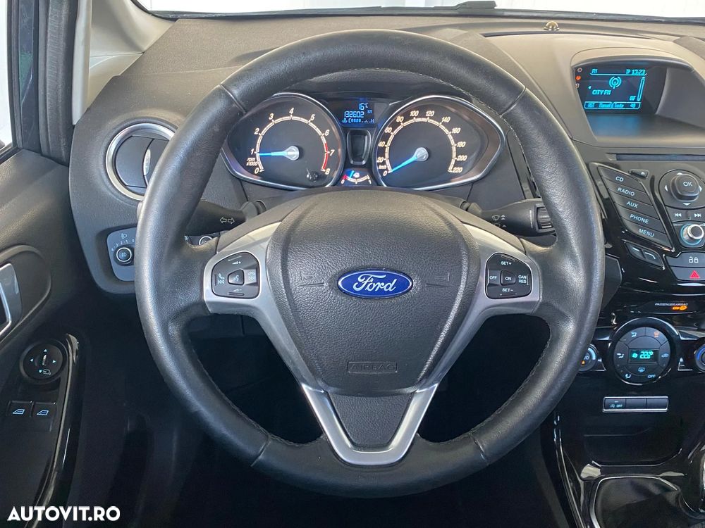 Ford Fiesta - 8
