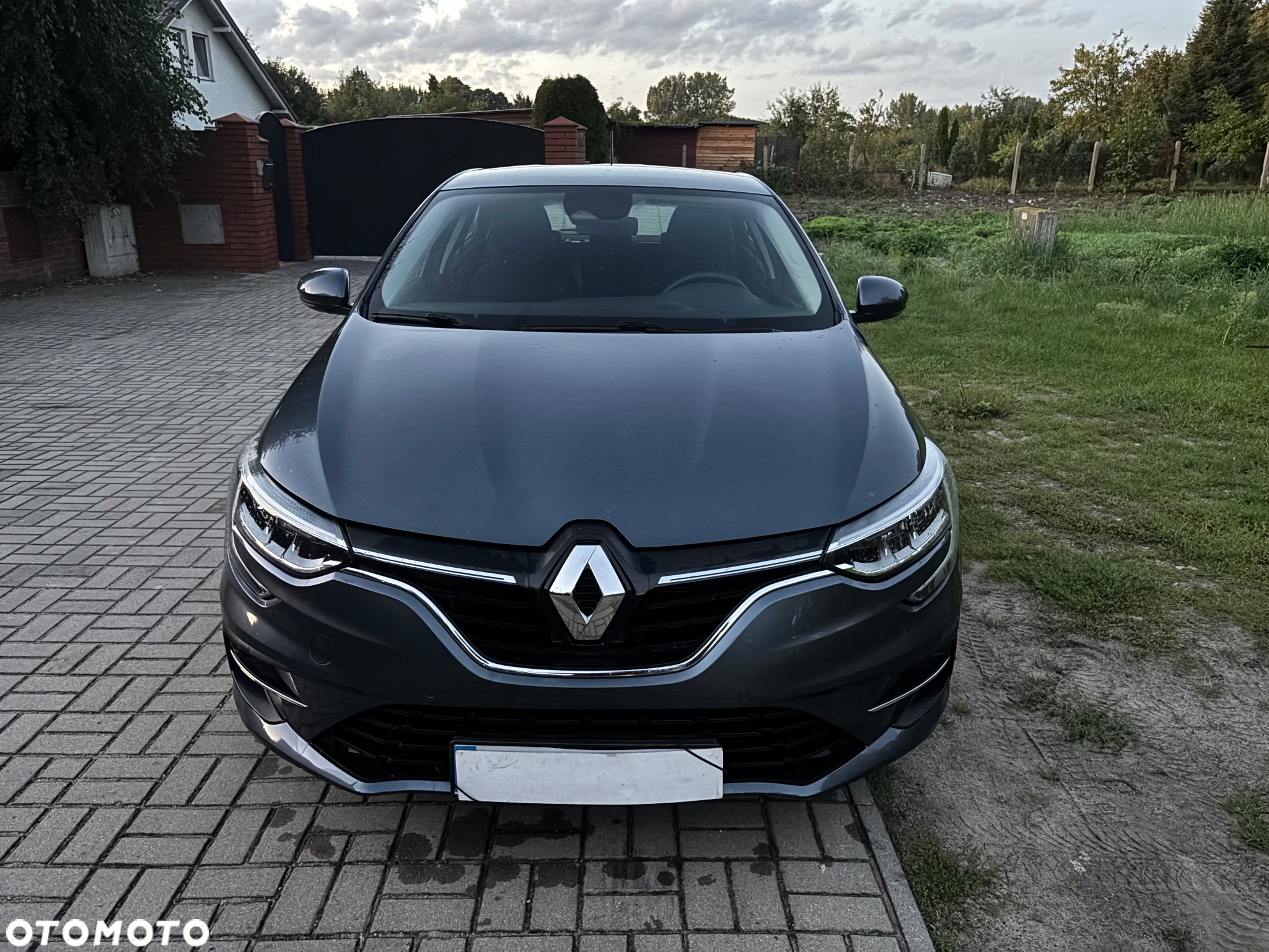 Renault Megane TCe 115 GPF LIFE - 7