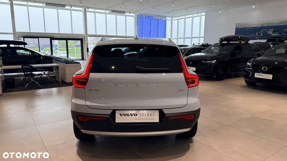 Volvo XC 40 - 5