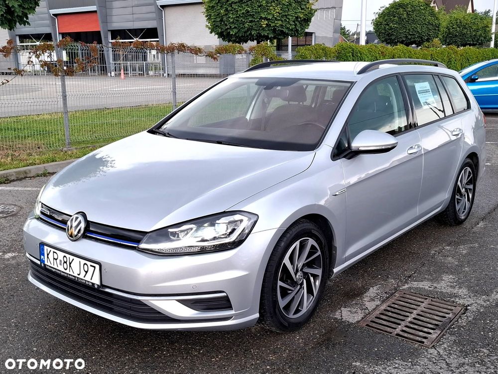 Volkswagen Golf 1.5 TSI BMT Comfortline DSG - 4
