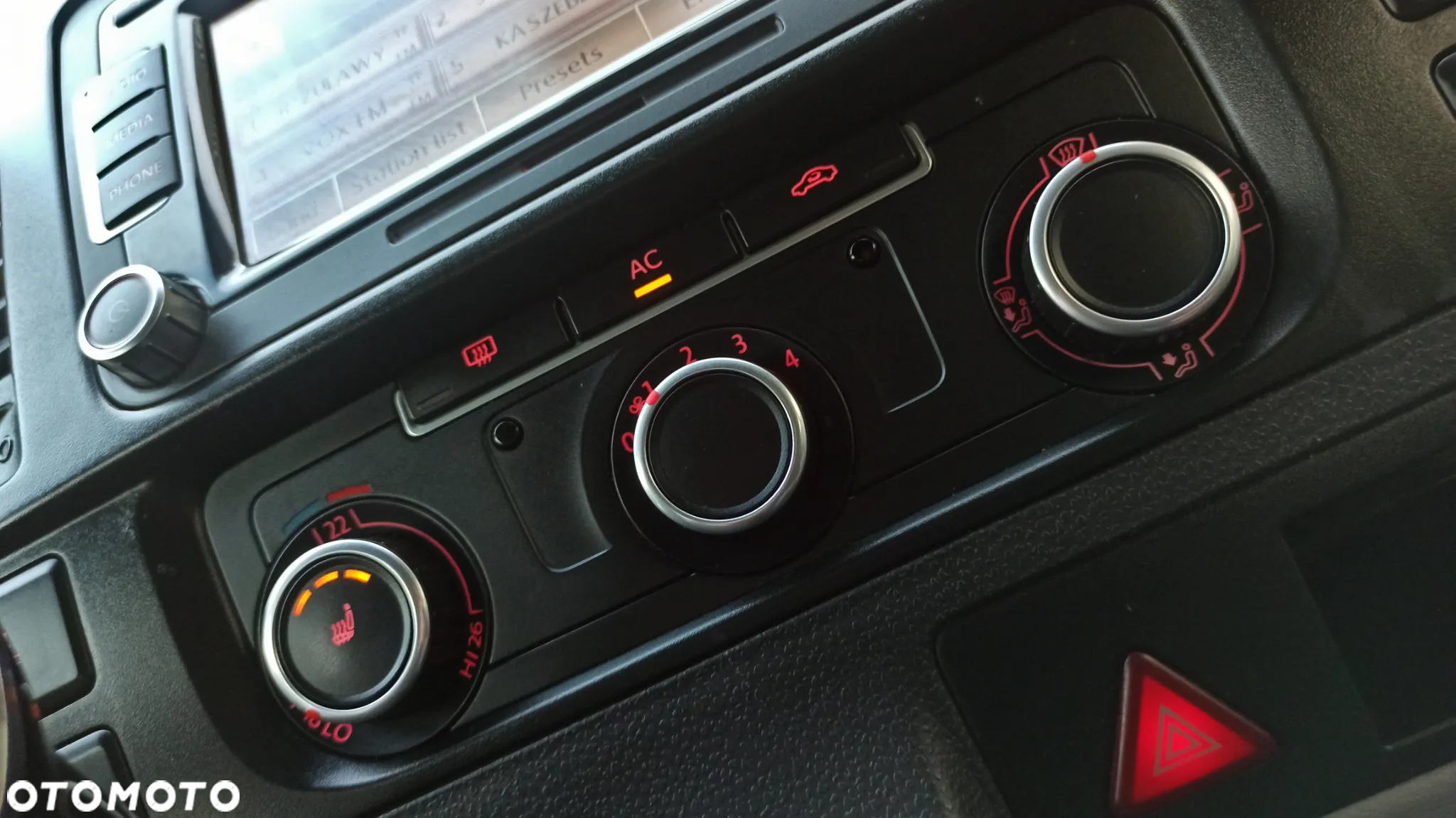 Volkswagen Transporter - 13