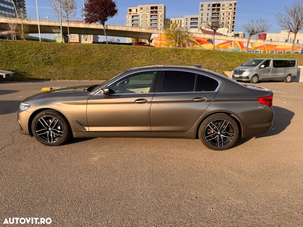 BMW Seria 5 530i Aut. - 4