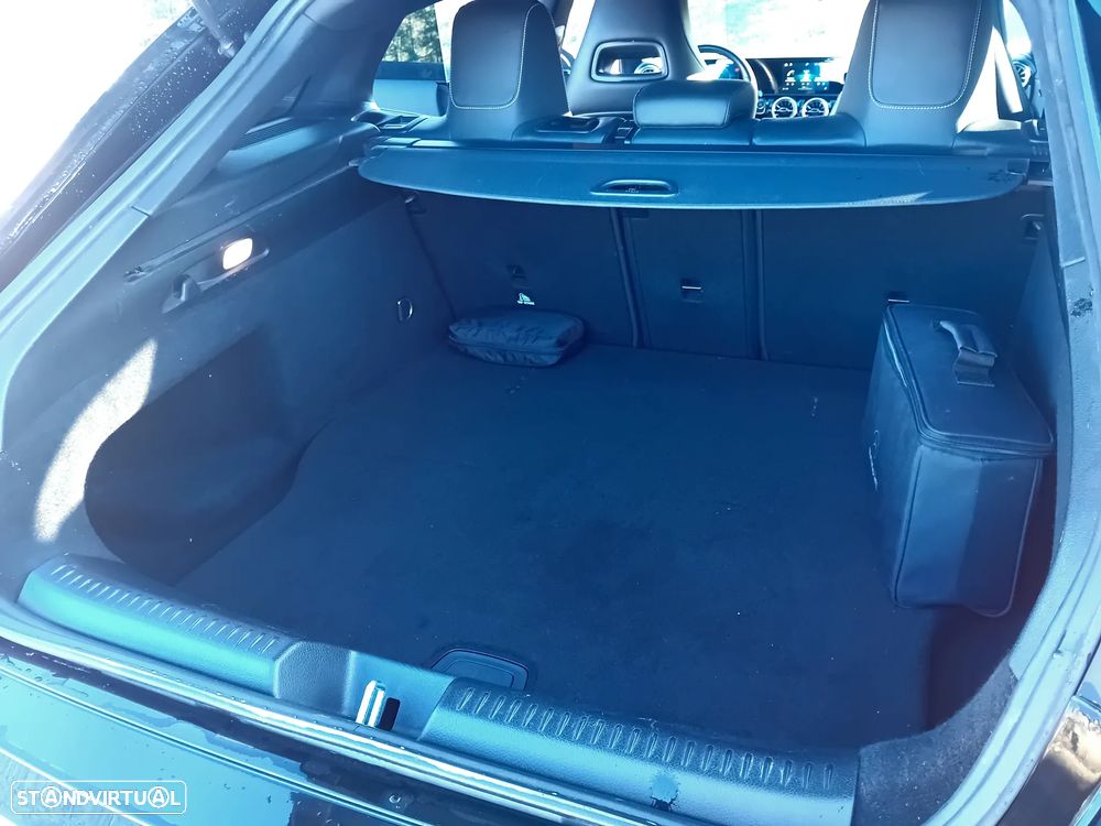 Mercedes-Benz CLA 250 e 8G-DCT Edition AMG Line - 12