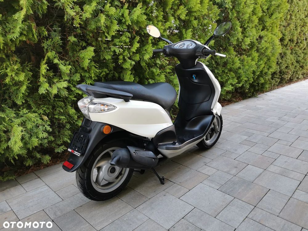 Piaggio FLY - 3