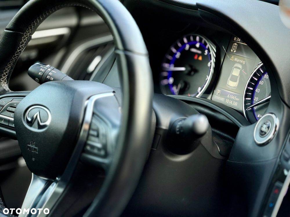 Infiniti Q60 2.0t Premium - 33