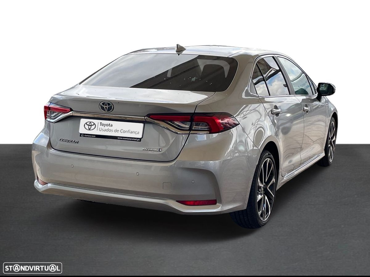 Toyota Corolla SD 1.8 Hybrid Luxury - 17