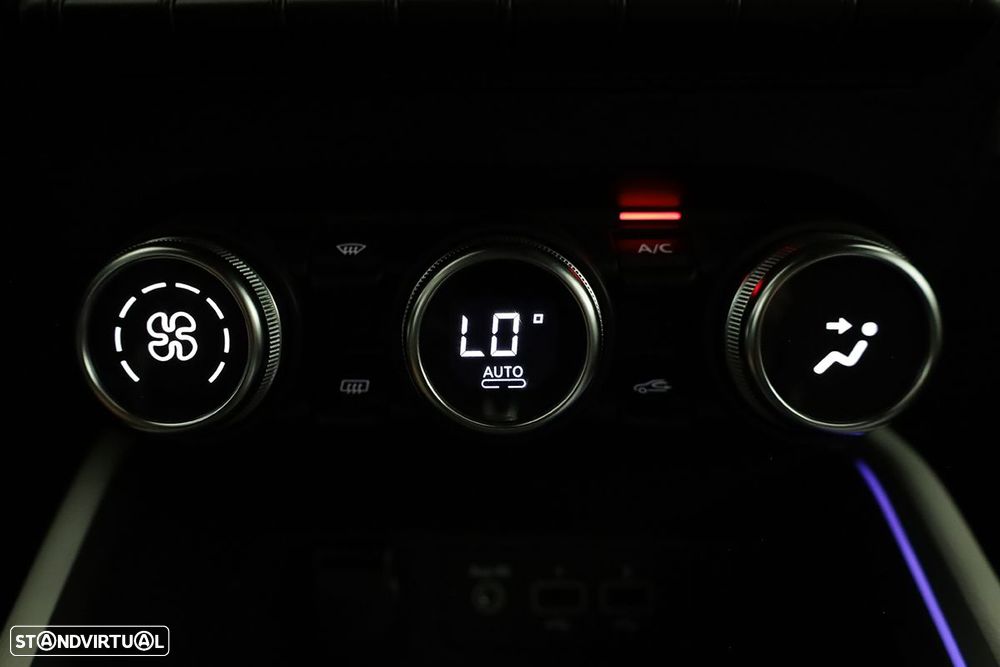 Renault Clio 1.0 TCe Techno CVT - 13