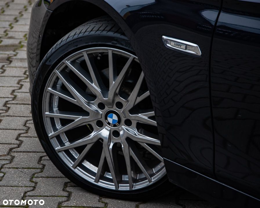 BMW Seria 5 520d Luxury Line - 15