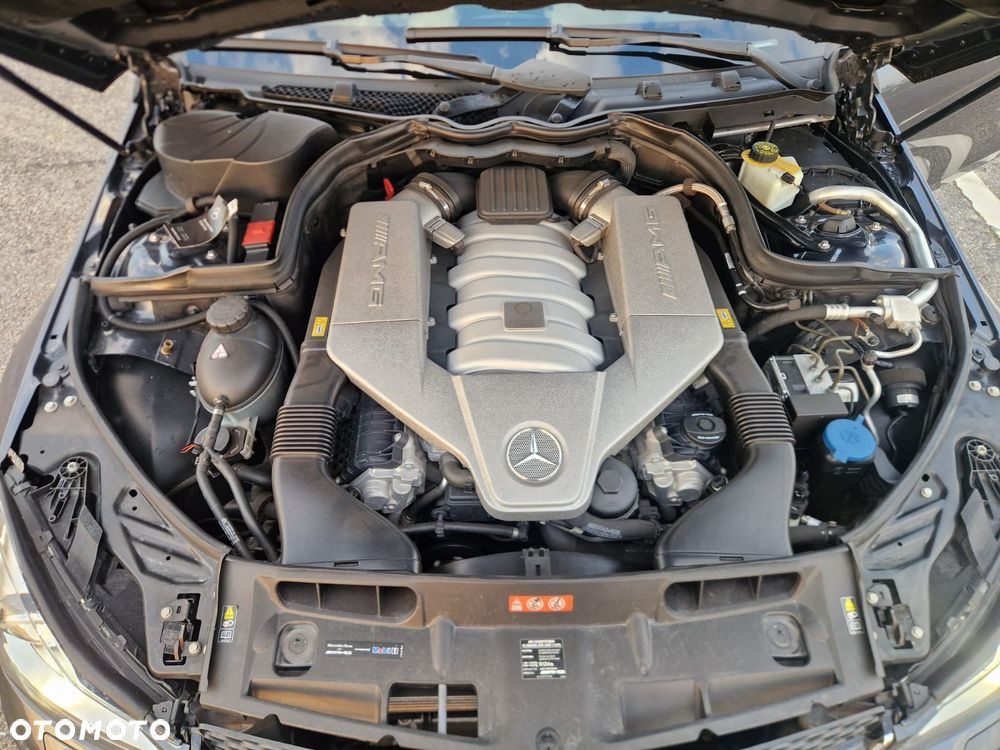 Mercedes-Benz Klasa C 63 AMG AMG SPEEDSHIFT MCT - 27
