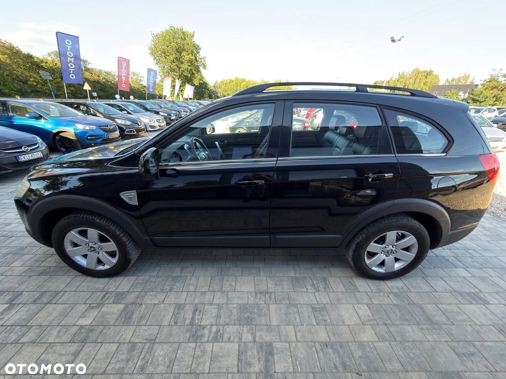 Chevrolet Captiva 2.4 4WD 7 Sitzer LT - 11