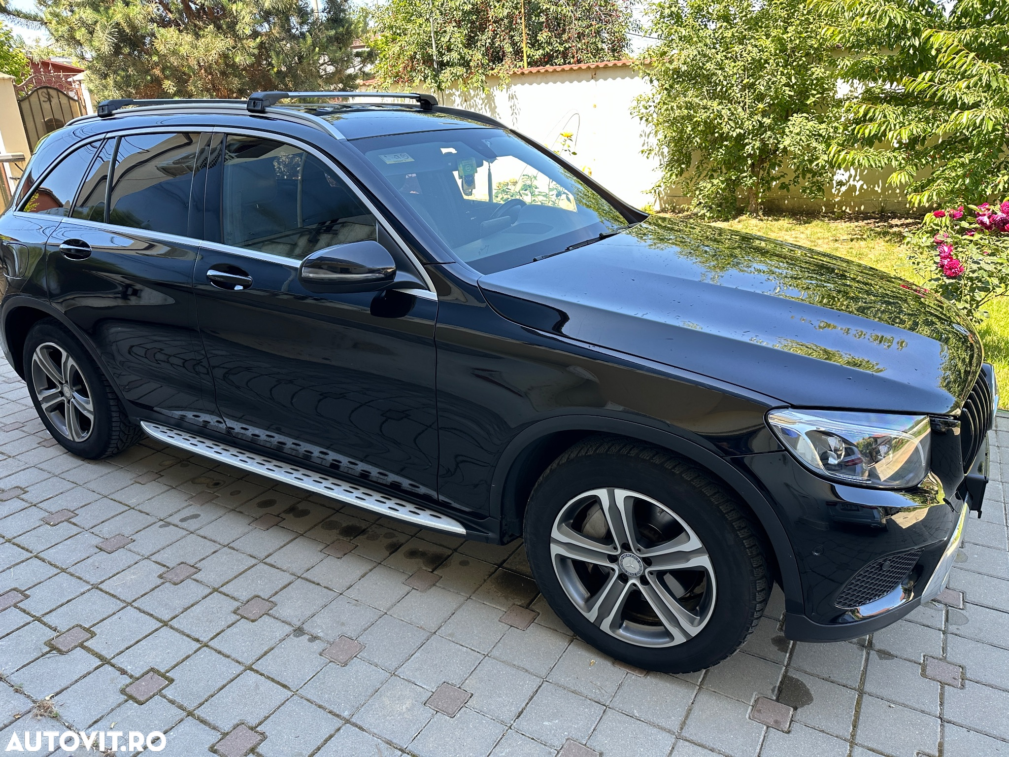 Mercedes-Benz GLC 220 d 4Matic 9G-TRONIC - 2
