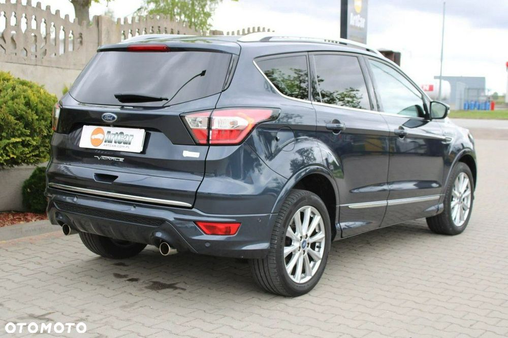 Ford Kuga 1.5 EcoBoost 2x4 Vignale - 16