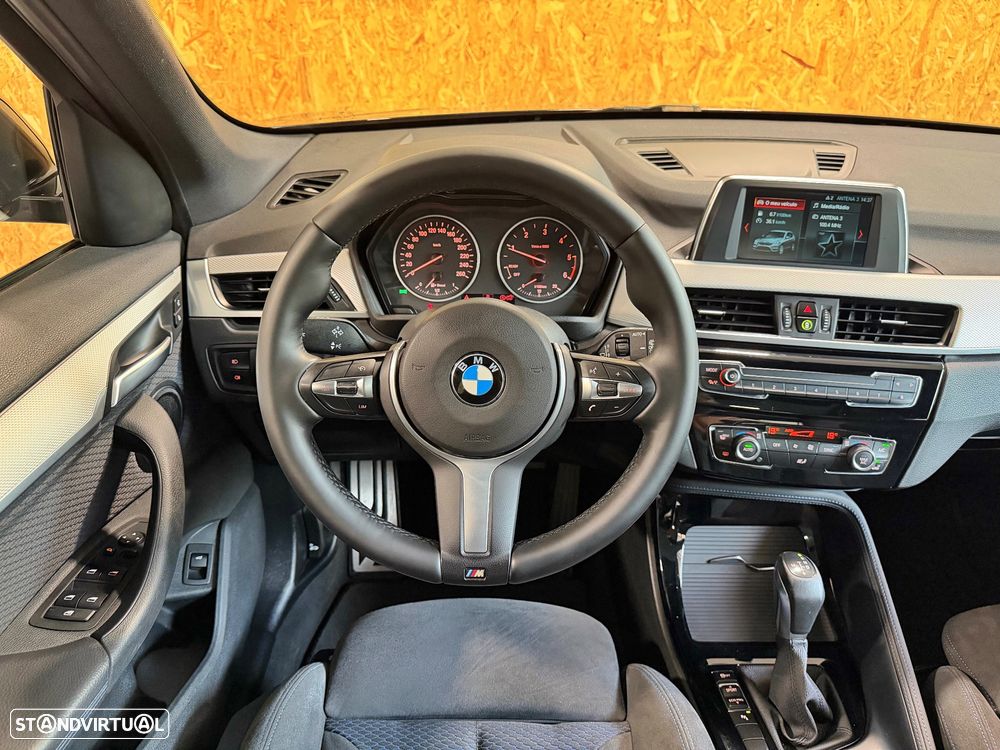 BMW X1 18 d sDrive Auto Pack M - 9
