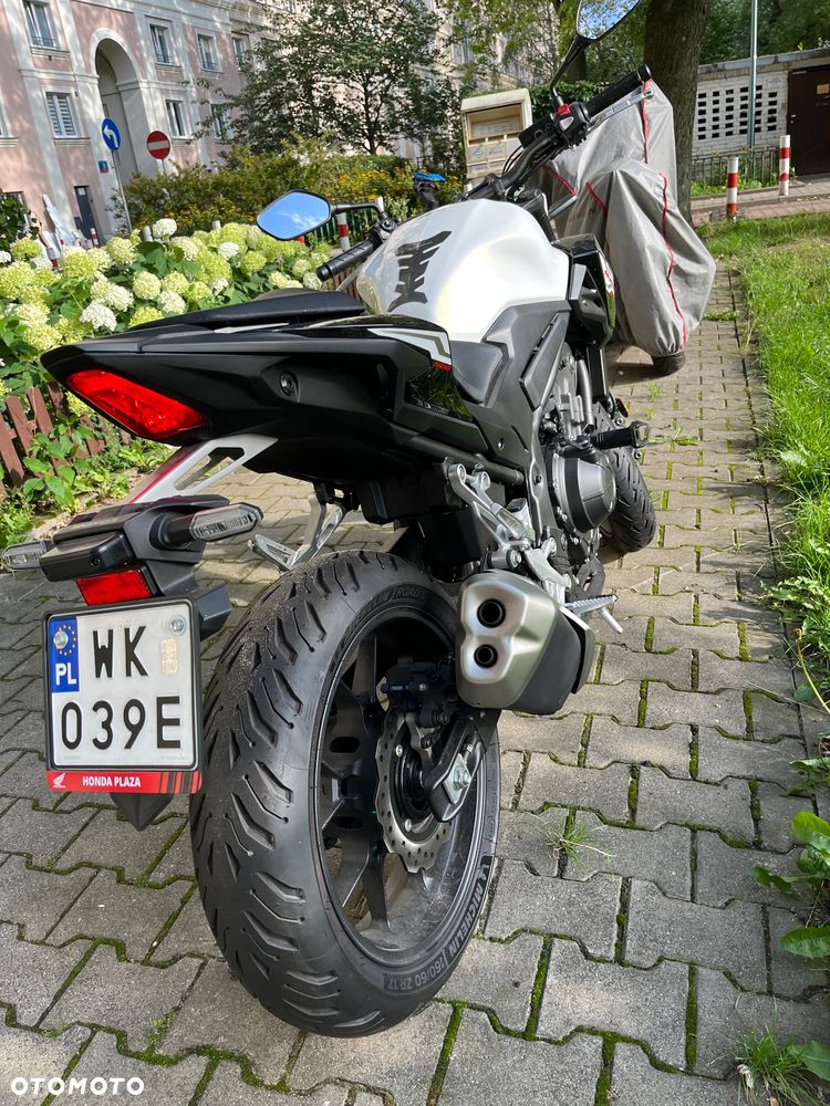 Honda CB - 8