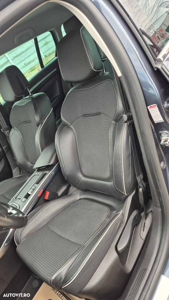 Renault Megane BLUE dCi 115 BOSE EDITION - 31