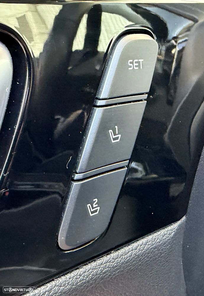 Kia Ceed SW 1.6 CRDi DCT Platinum Edition - 21