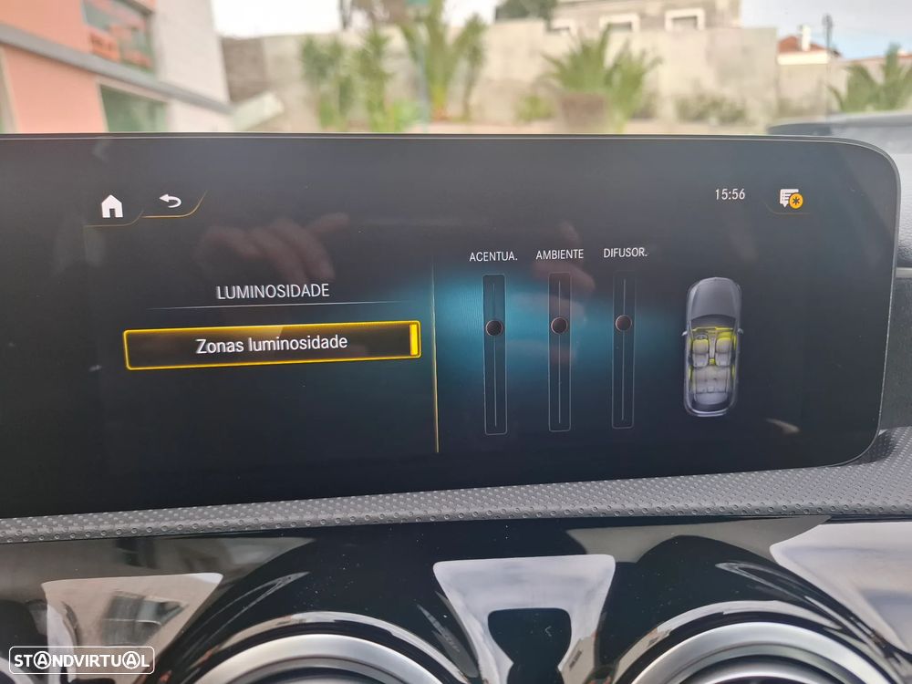 Mercedes-Benz A 200 7G-DCT AMG Line - 20