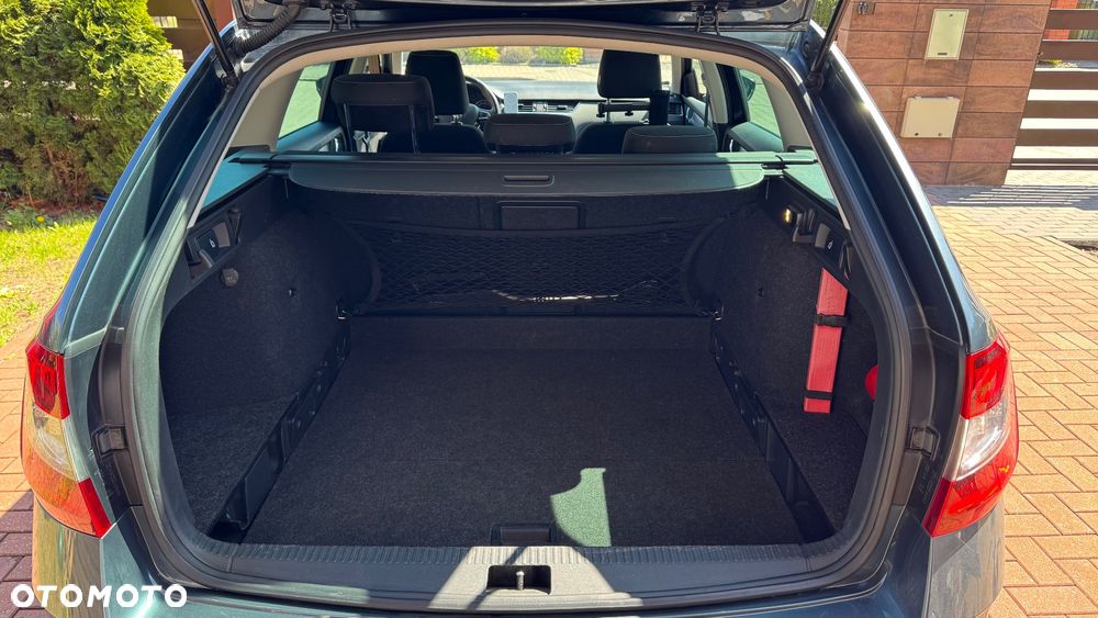 Skoda Octavia 1.8 TSI 4x4 Clever DSG - 12