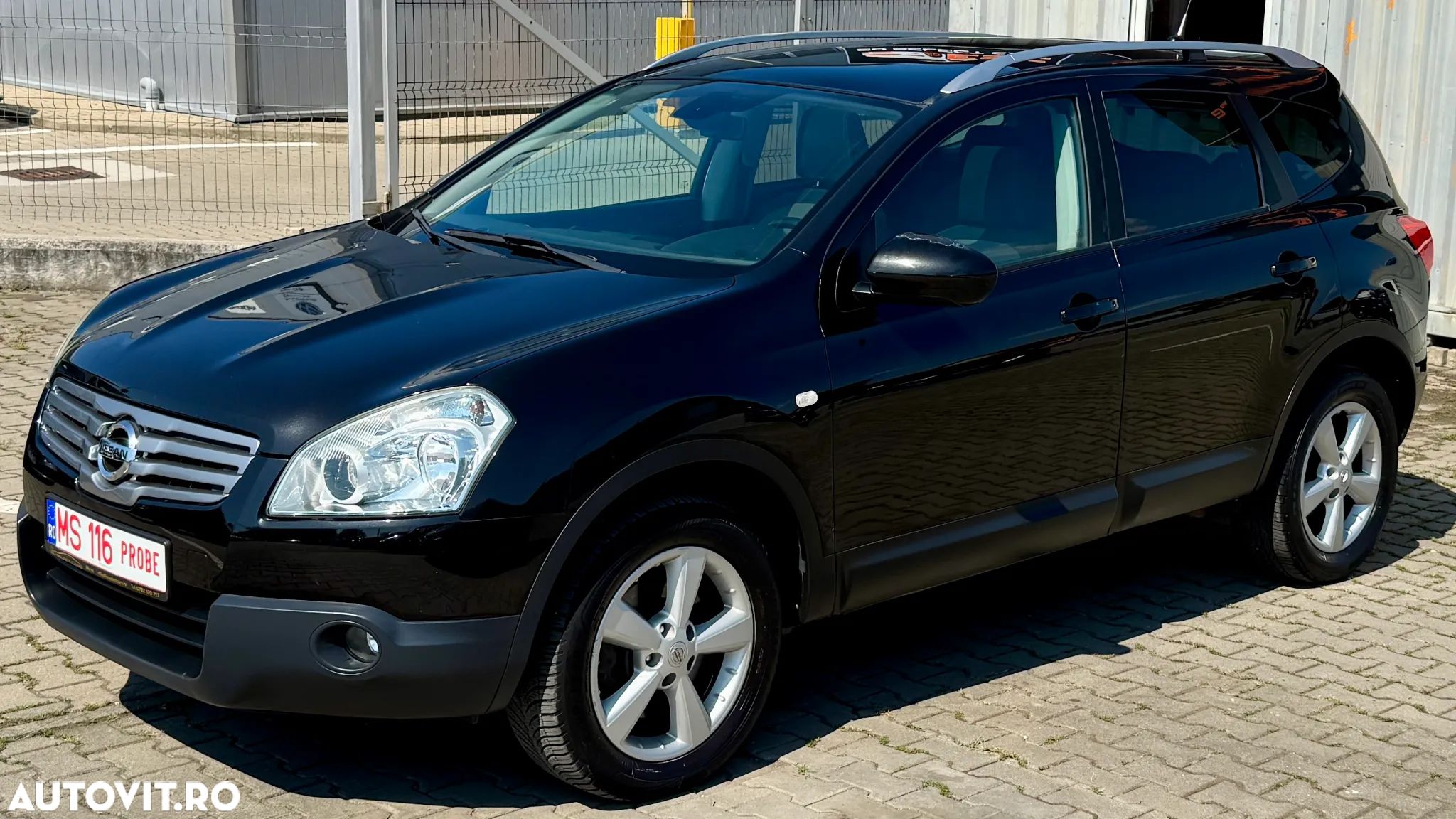Nissan Qashqai+2 2.0 dCi DPF Tekna - 1