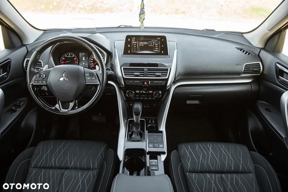 Mitsubishi Eclipse Cross 1.5 T GPF Intense CVT - 28