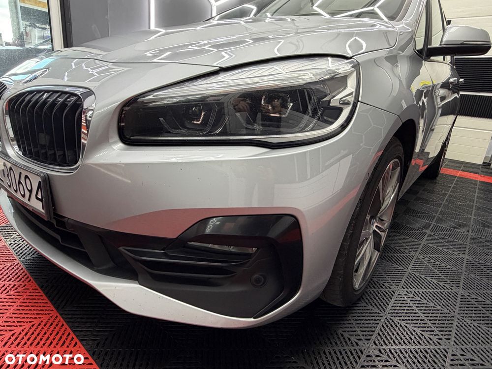 BMW Seria 2 220d xDrive Sport Line sport - 5