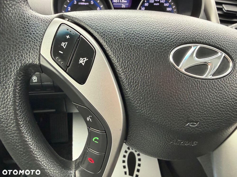 Hyundai i30 - 23