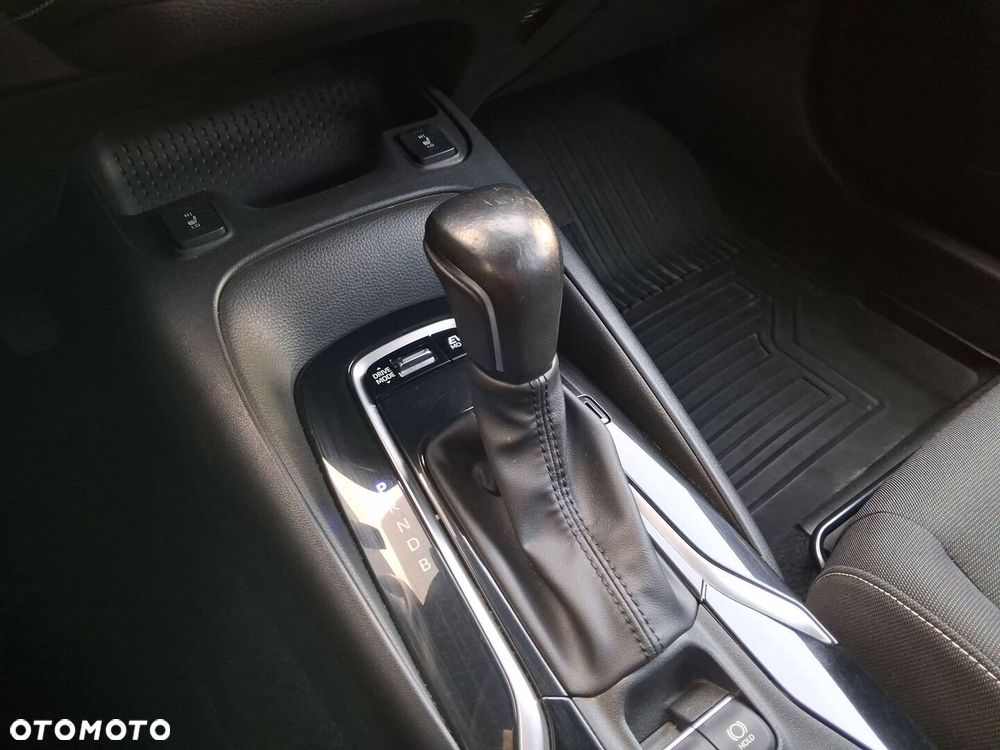 Toyota Corolla 1.8 Hybrid Comfort - 25