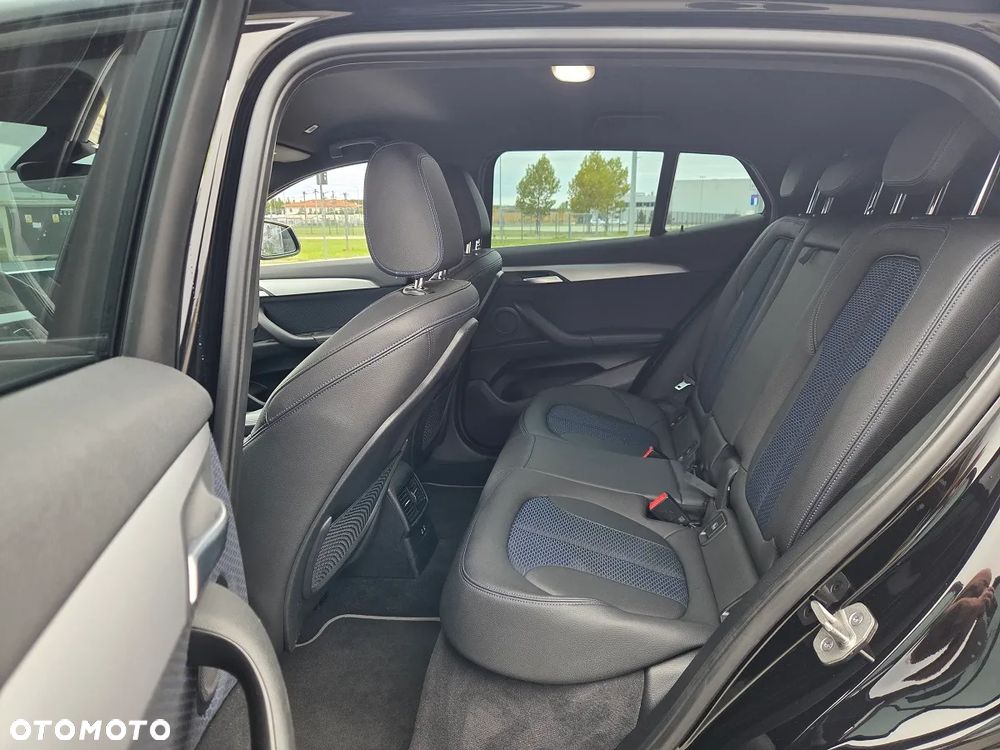BMW X2 xDrive25e Edition M Mesh - 13