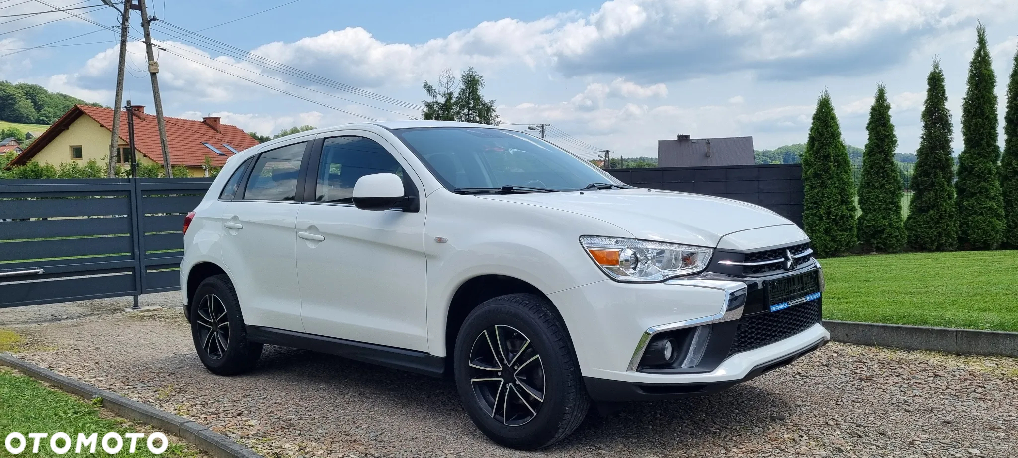 Mitsubishi ASX 1.6 Intense Plus Navi Blue Edition - 3