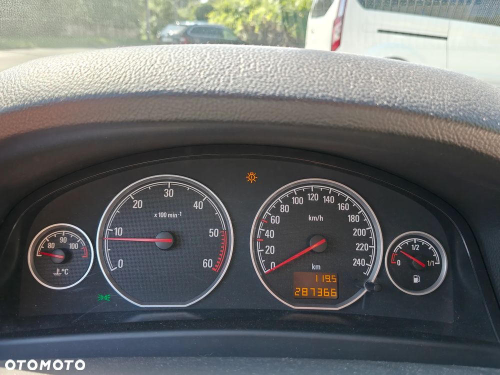 Opel Vectra 1.9 CDTI DPF Cosmo Plus - 22