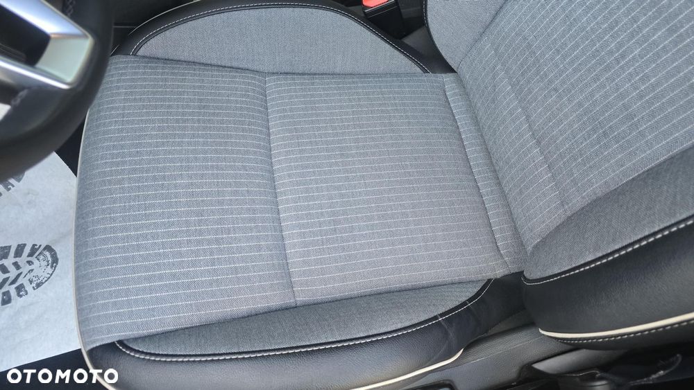 Renault Clio - 12
