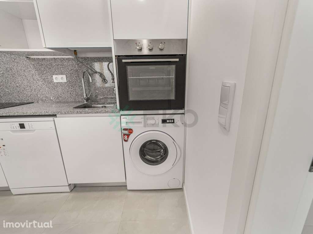 Arrendamento de apartamento t0 na Rua José Ferreira Pio - Grande imagem: 4/20