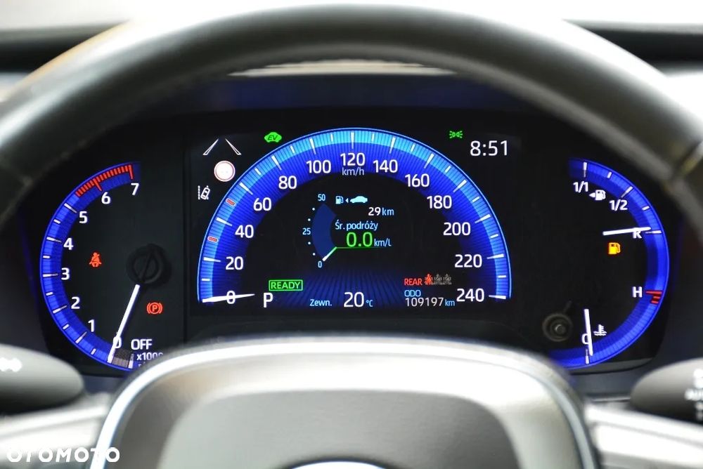 Toyota Corolla 1.8 Hybrid Comfort - 28