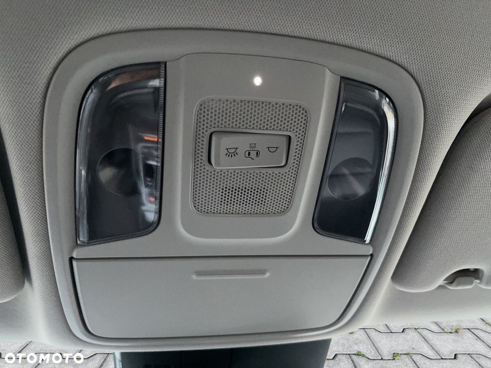 Kia Stinger 2.0 T-GDI L - 39