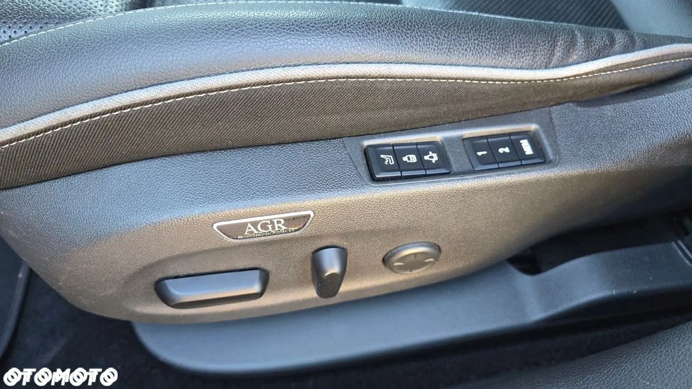 Opel Astra 1.4 Turbo Ultimate - 24